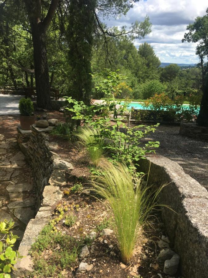 Villa De Carbonelle Pierrevert ภายนอก รูปภาพ