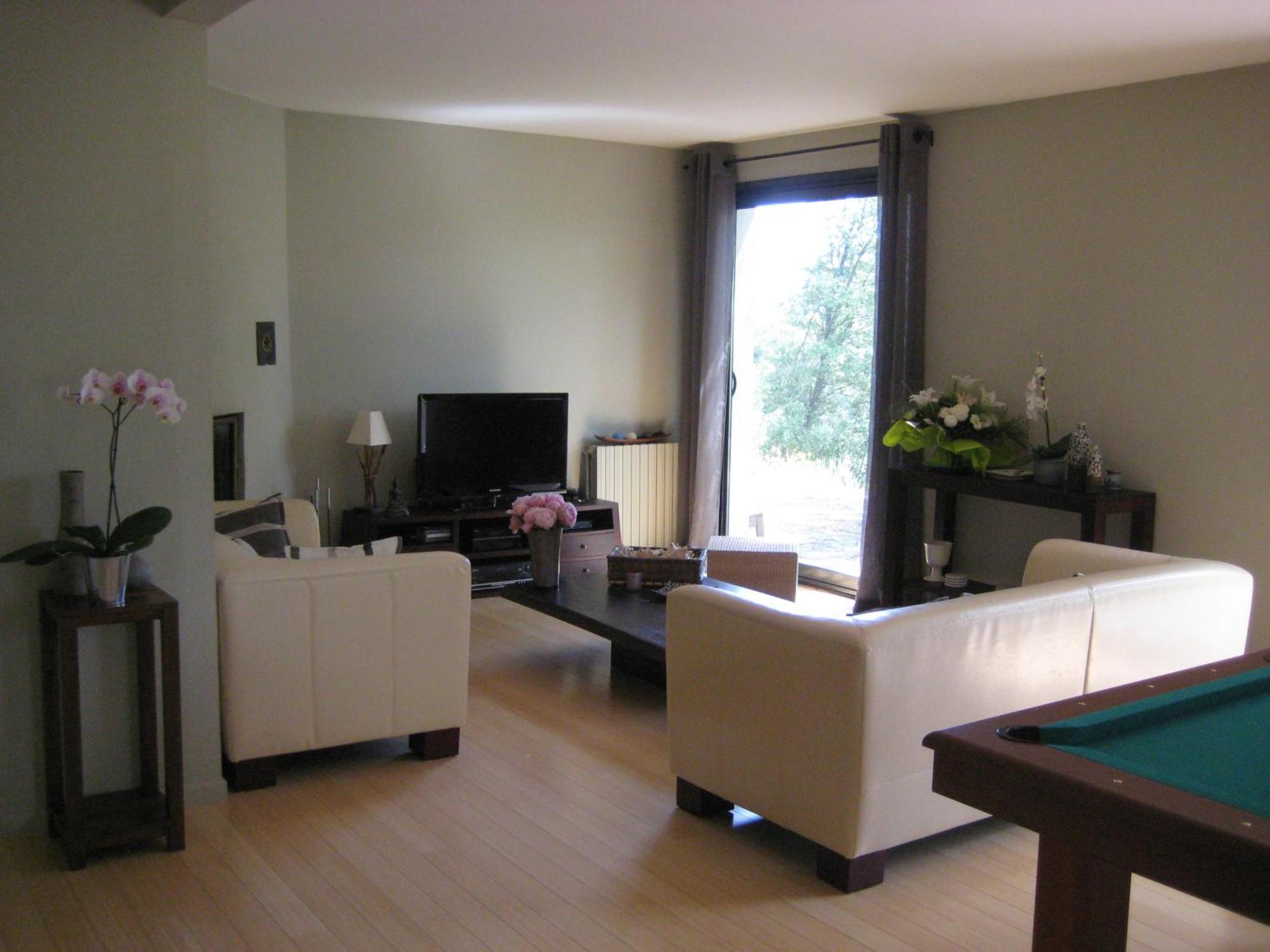 Villa De Carbonelle Pierrevert ภายนอก รูปภาพ